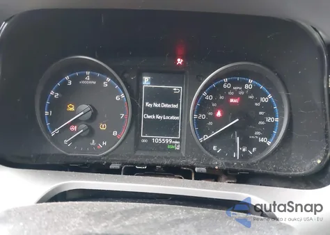 2017 Toyota Rav4 Xle z USA, uszkodzony, nr VIN JTMWFREV2HJ148223